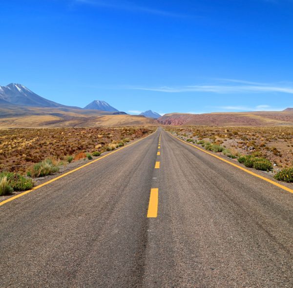 empty-desert-road-in-the-flamencos-national-reserve-antofagasta-region-northern-chile